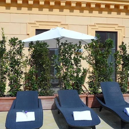 Palazzo Jannuzzi Relais Гостевой дом 4*