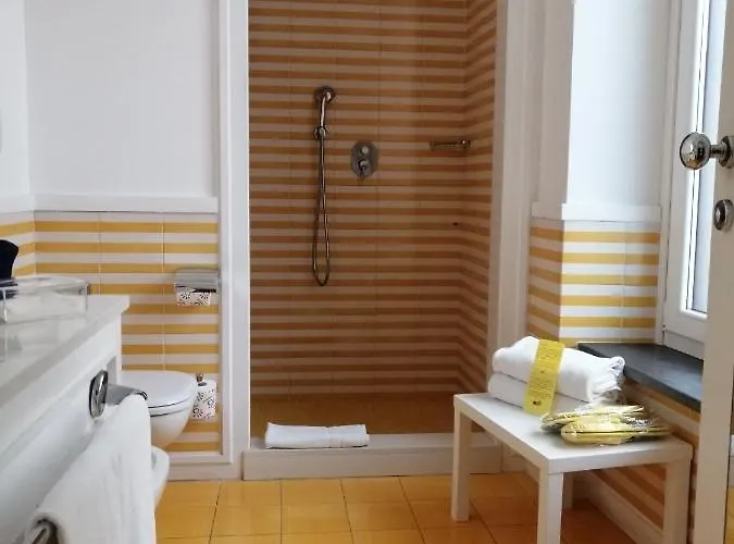 בית הארחה Palazzo Jannuzzi Relais 4*