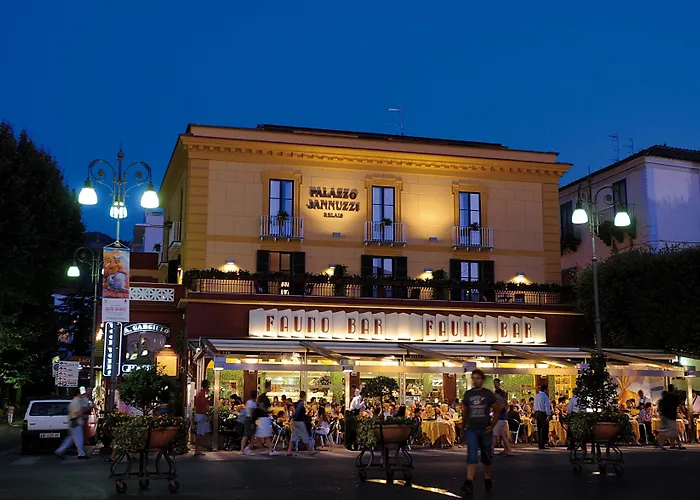 Palazzo Jannuzzi Relais סורנטו