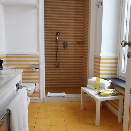 בית הארחה Palazzo Jannuzzi Relais 4*