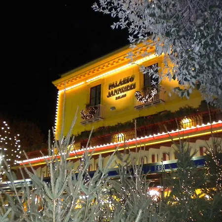 Palazzo Jannuzzi Relais Сорренто