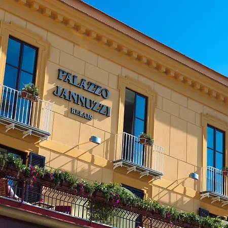 Palazzo Jannuzzi Relais Guest house Sorrento
