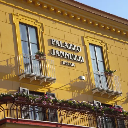 Penzion Palazzo Jannuzzi Relais 4*