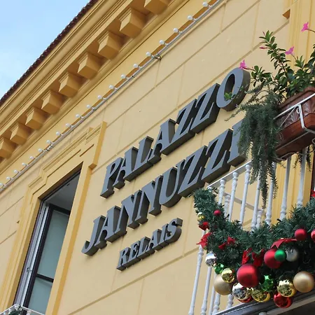 Palazzo Jannuzzi Relais Сорренто