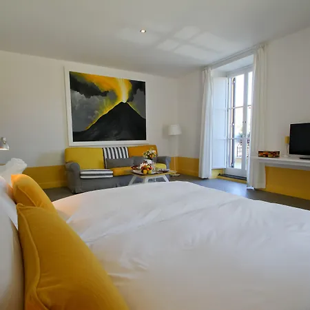 パラッゾ ヤヌツィー レライス ソレント