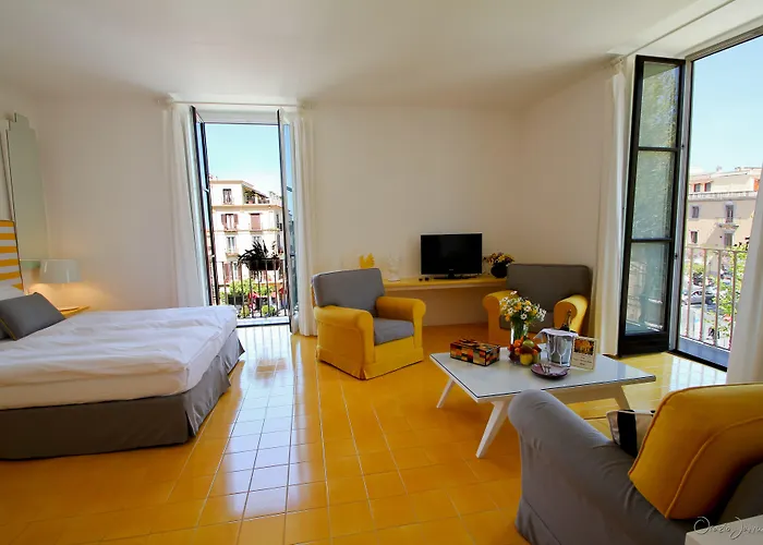 Palazzo Jannuzzi Relais Сорренто